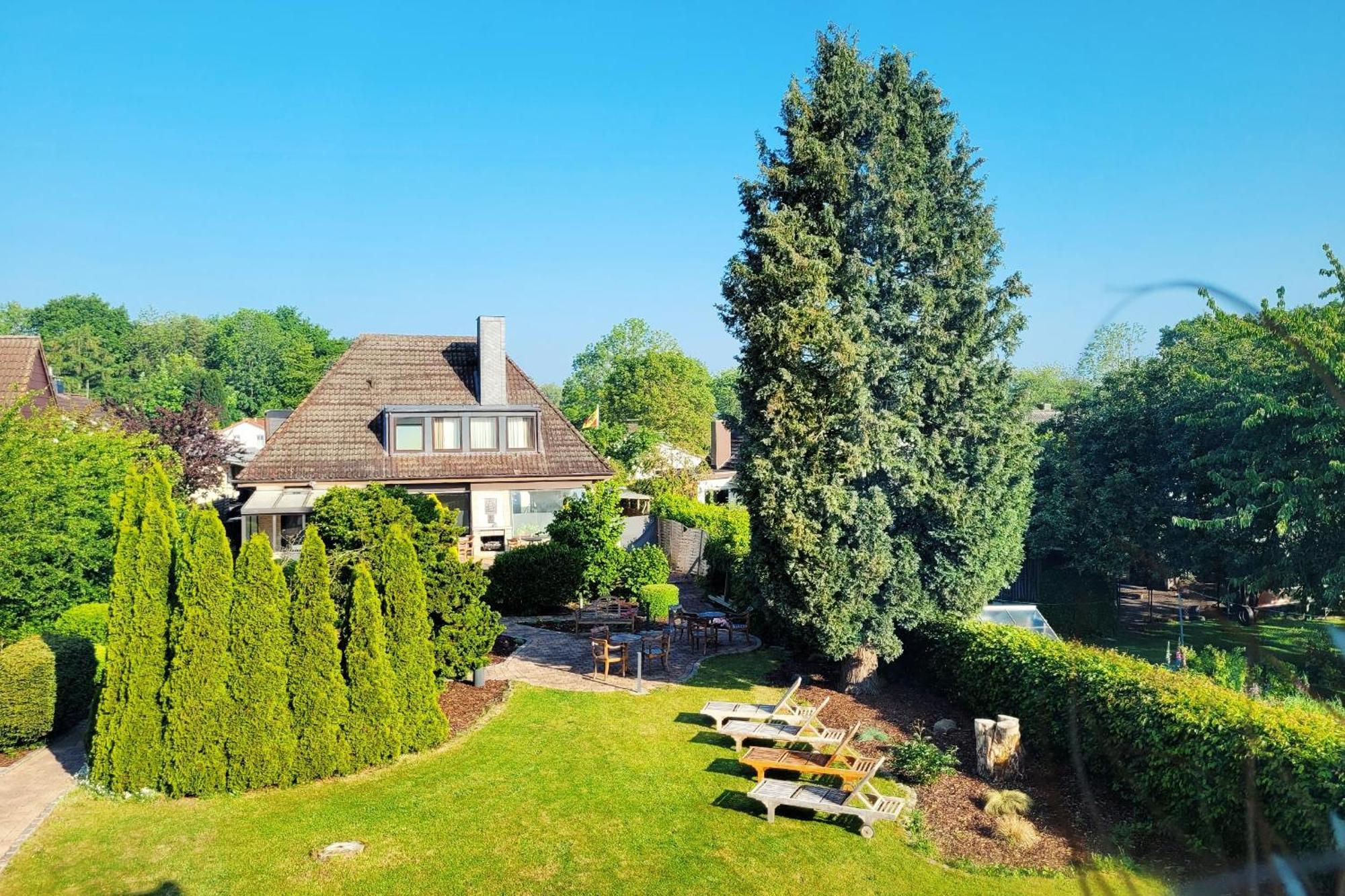 Gemuetliche & Moderne Ferienwohnung - Nur 7 Gehminuten Vom Strand Entfernt, Inklusive Parkplatz Und Gartenzugang Scharbeutz Exterior photo